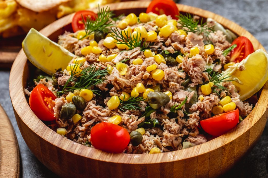 Ensalada-de-tuna-con-alcaparras